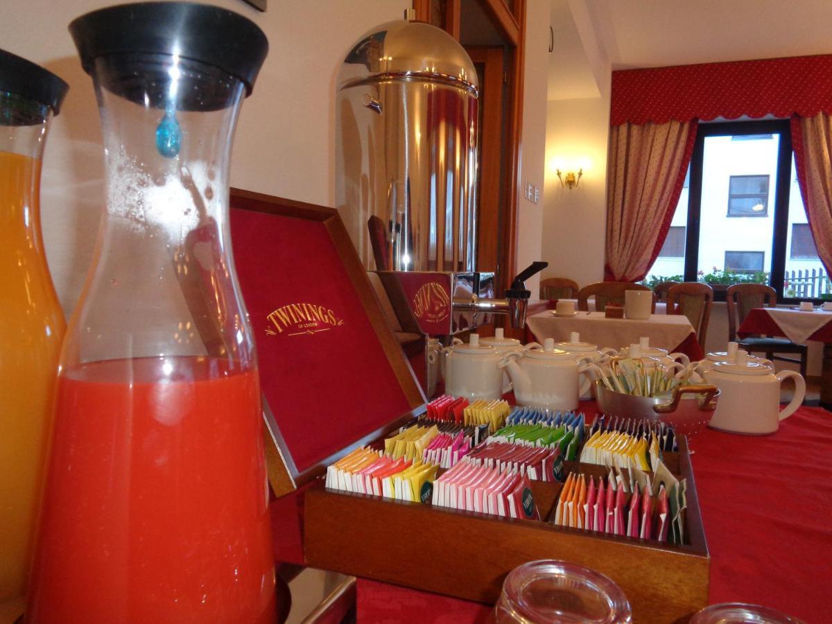 Hotel Garni Suisse San Martino Di Castrozza Extérieur photo